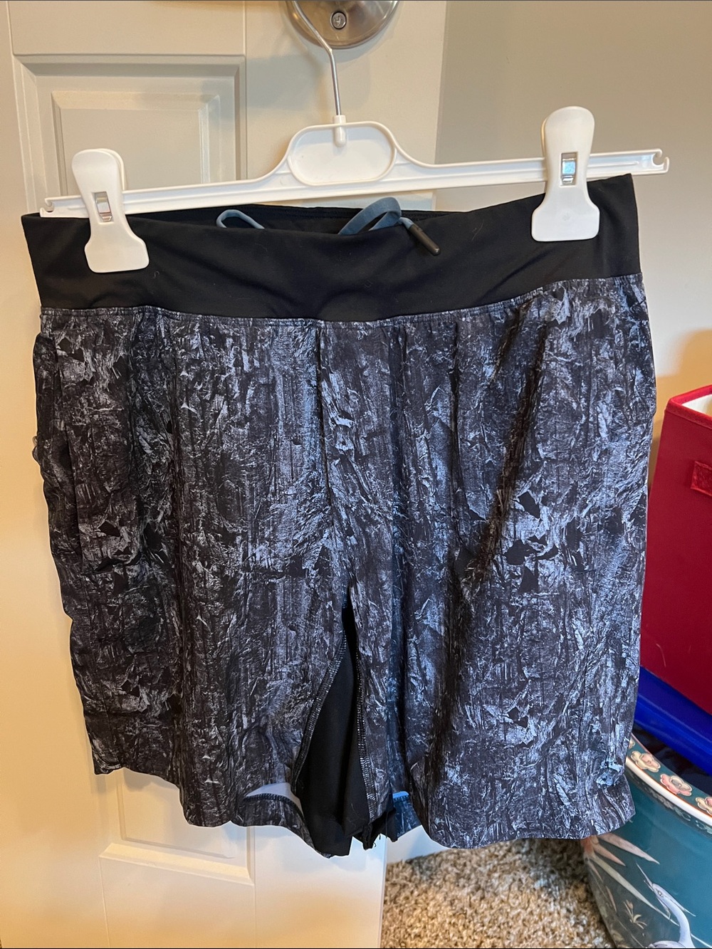 lululemon athletica Black Marble-Effect Bike Shorts with Black Waistband